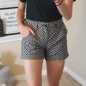 Cute blackandwhite print shorts